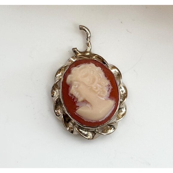 Genuine Cameo Shell Hand Carved Sterling Silver 925 Vintage Pendant | Charm - Picture 1 of 9